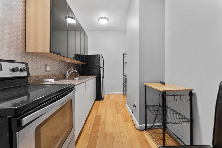 More Photos Of 137 Washington St, Binghamton Apartments For Lease