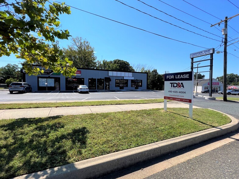 More Photos Of 1201 Eastern Blvd, Essex Storefront Retail Office For Lease
