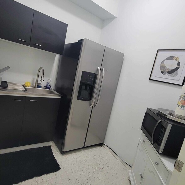 More Photos Of 1982 Main St E, Snellville Storefront For Sale