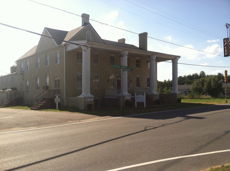 More Photos Of 9064 Courthouse Rd, Spotsylvania Office For Lease