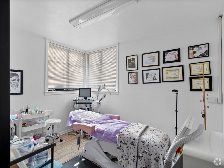 More Photos Of 652-670 E Santa Clara St, San Jose Medical For Sale