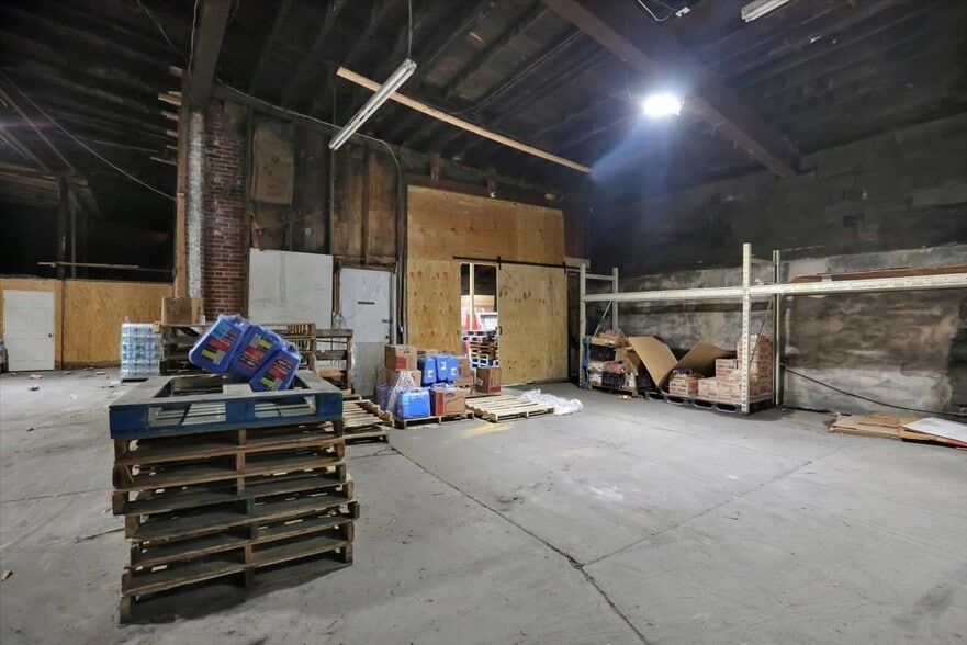 More Photos Of 701 Bingaman St, Reading Industrial For Sale