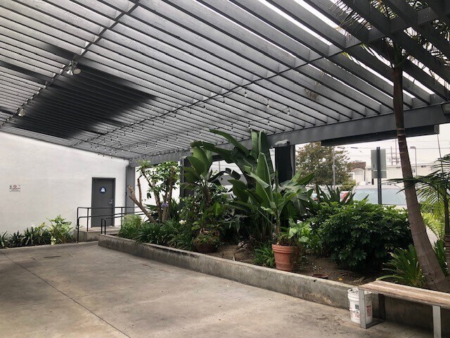 More Photos Of 11263 National Blvd, Los Angeles Storefront For Lease