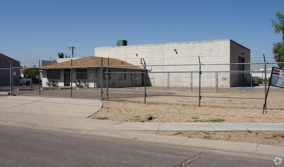 More Photos Of 9418 N 16th Ave, Phoenix Light Distribution For Sale