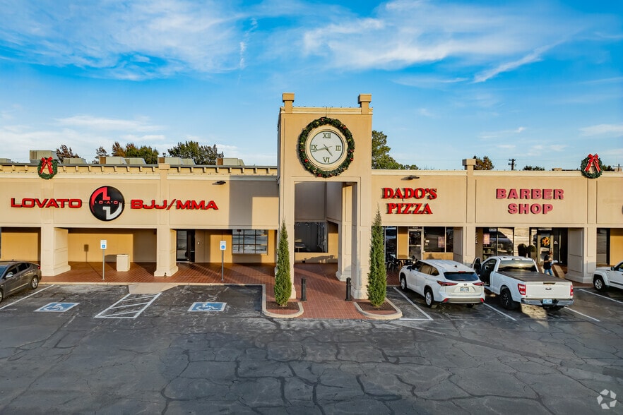 More Photos Of 10908 N May Ave, Oklahoma City Unknown For Lease