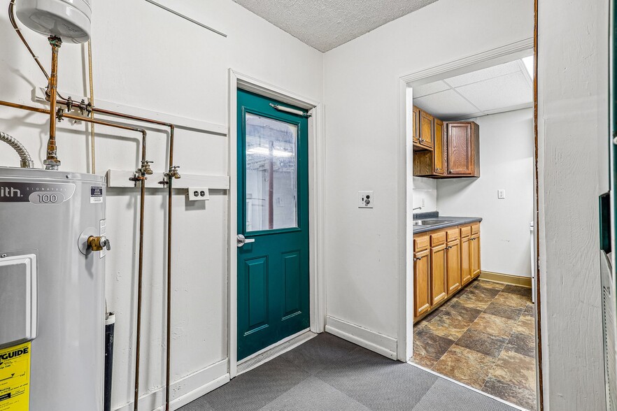 More Photos Of 5558 Wadsworth Rd, Dayton Warehouse For Sale