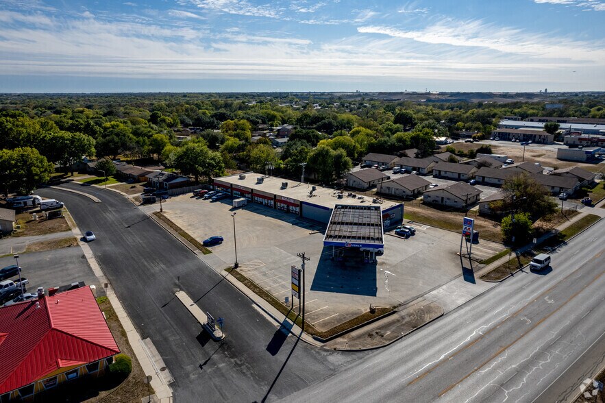 More Photos Of 1190-1196 FM 78, Schertz General Retail For Lease