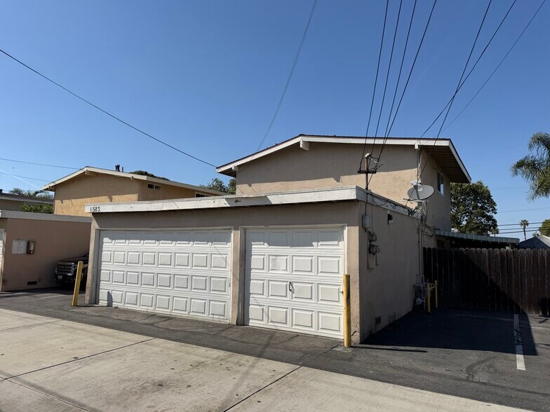 More Photos Of 1383 Baker St, Costa Mesa Apartments For Sale