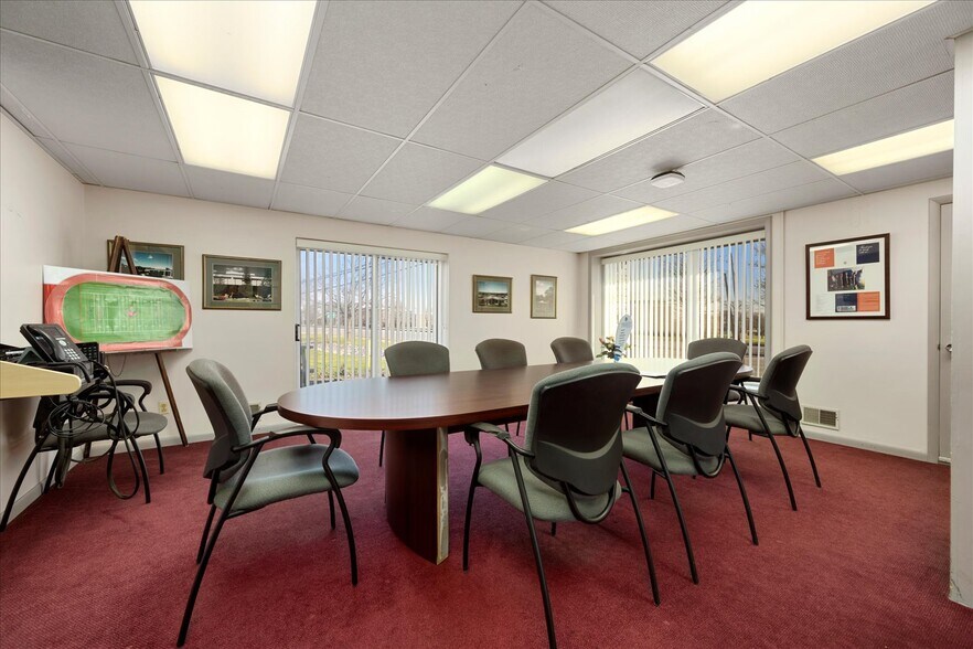 More Photos Of 1660 Champlin Ave, Utica Office Residential For Sale