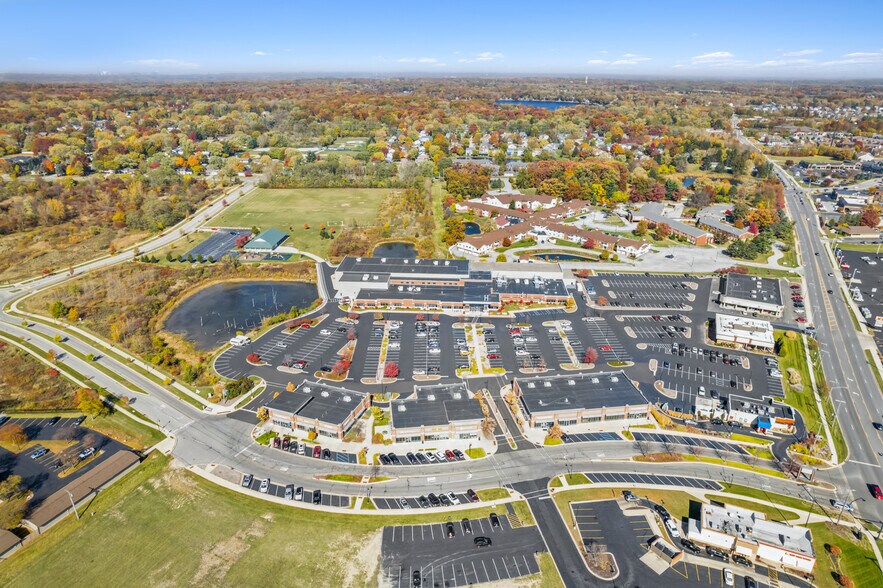 More Photos Of 1101-1111 Cumberland Xing, Valparaiso Medical For Sale