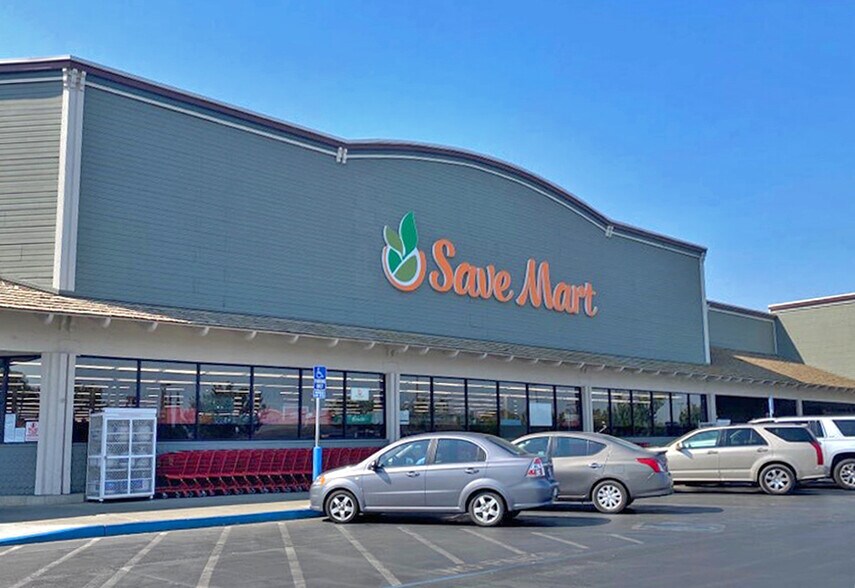 More Photos Of 161 W Hanford Armona Rd, Lemoore General Retail For Lease