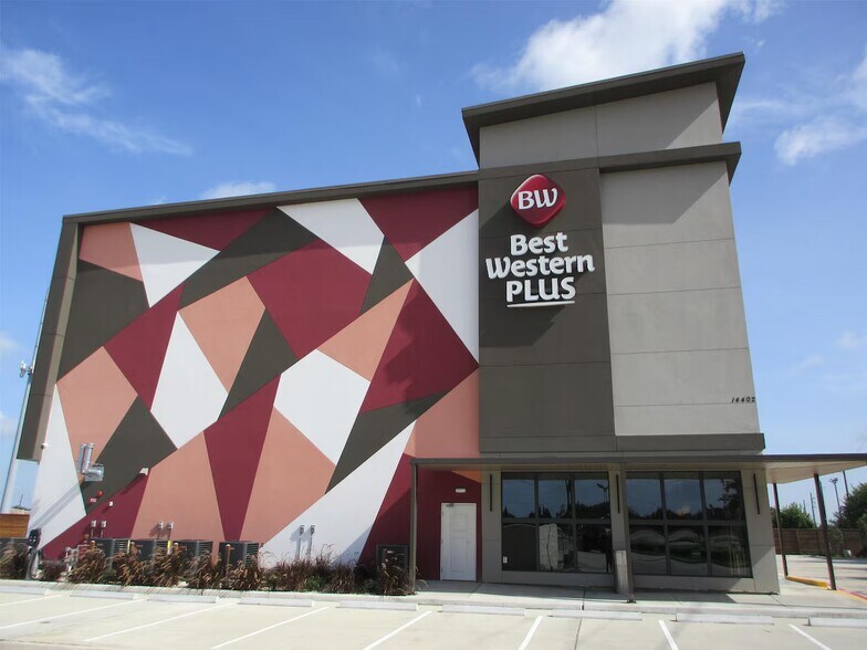 Primary Photo Of 14402 Old Chocolate Bayou Rd, Houston Hotel For Sale