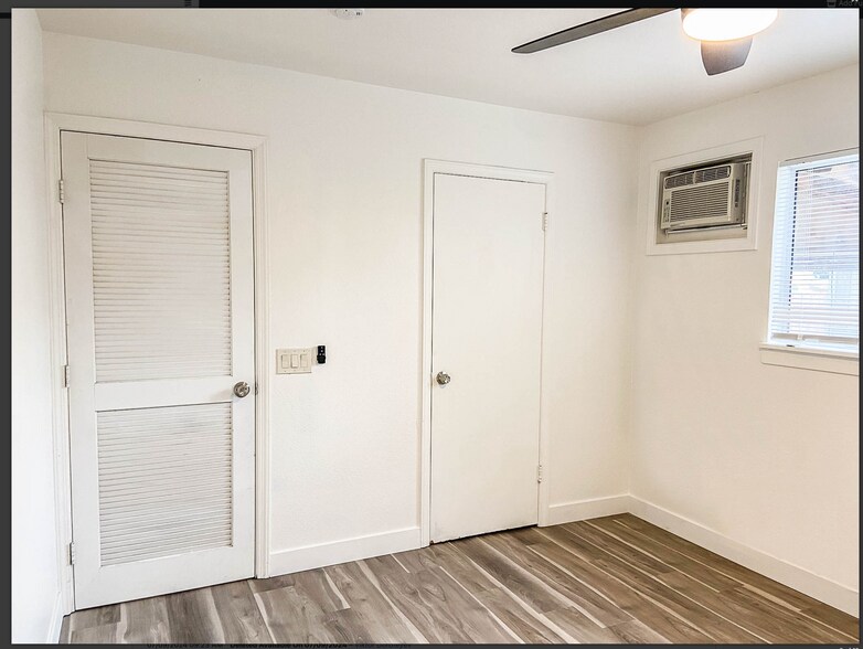 More Photos Of 2372 Albatross Way, Sacramento Apartments For Sale