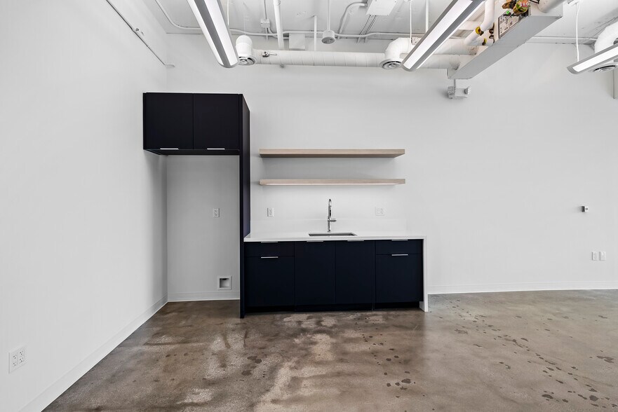 More Photos Of 8350 Wilshire Blvd, Beverly Hills Office For Lease