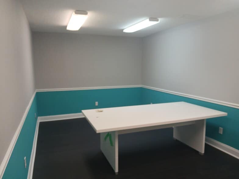 More Photos Of 5290 Seminole Blvd, Saint Petersburg Office For Sale