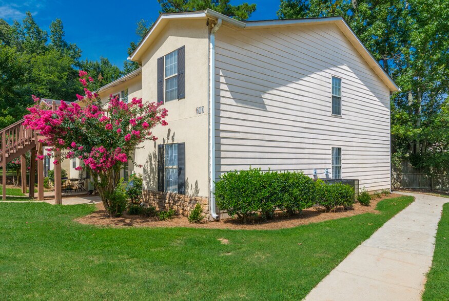 More Photos Of 8373 Thomas Rd, Jonesboro Apartments For Sale