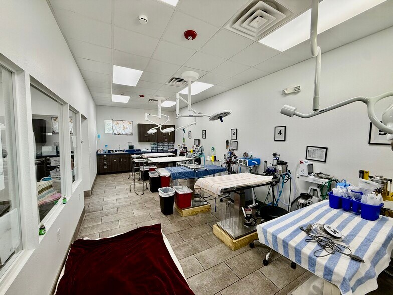 More Photos Of , Lakeland Unknown For Sale