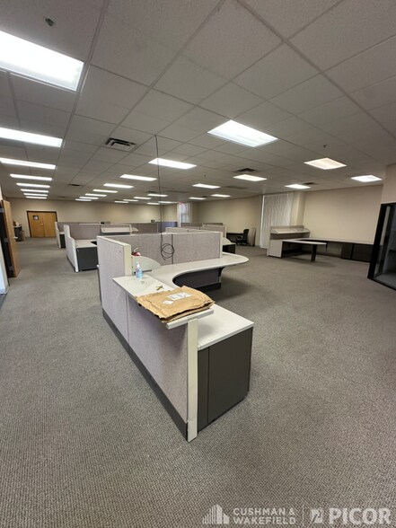 More Photos Of 451 N Bonita Ave, Tucson Warehouse For Sale