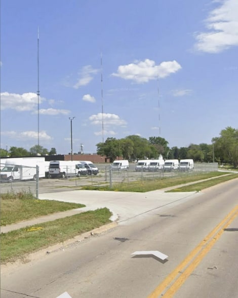 More Photos Of 6161 N 78th St, Omaha Land For Lease