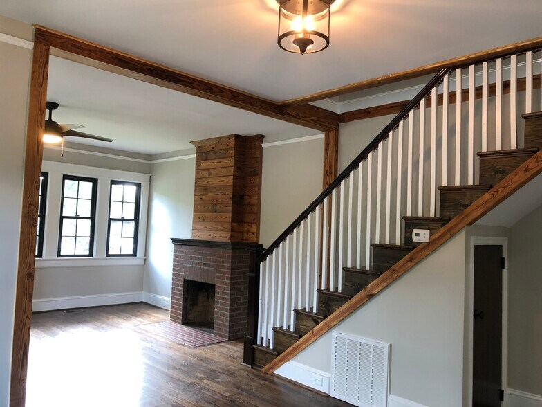 More Photos Of 200 N Gulf St, Sanford Multifamily For Sale