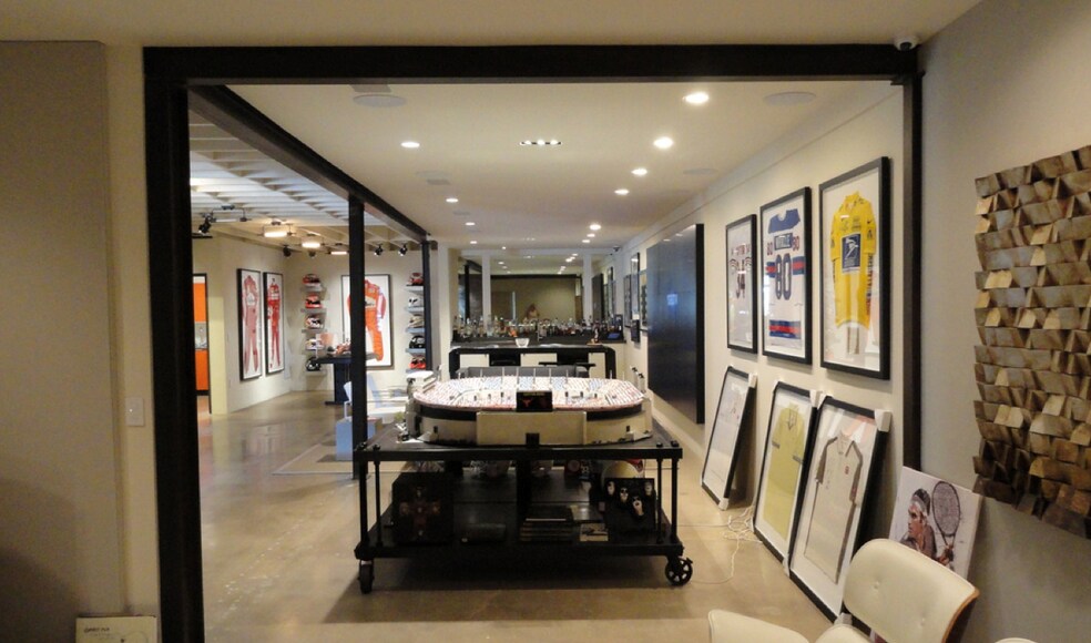 Primary Photo Of 4832 Memphis St, Dallas Showroom For Sale