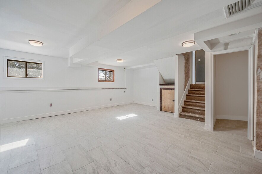 More Photos Of 4515 Nesconset Hwy, Port Jefferson Station Freestanding For Sale