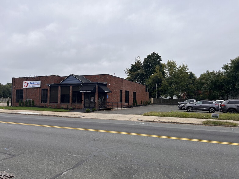 Primary Photo Of 494 Belmont Ave, Springfield Funeral Home For Lease