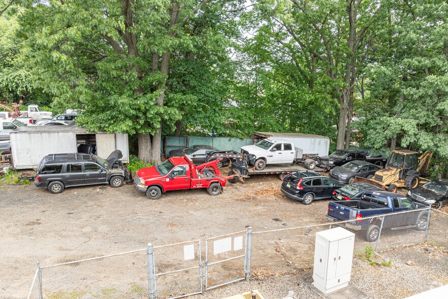 More Photos Of 2072 State Route 35, South Amboy Auto Repair For Sale