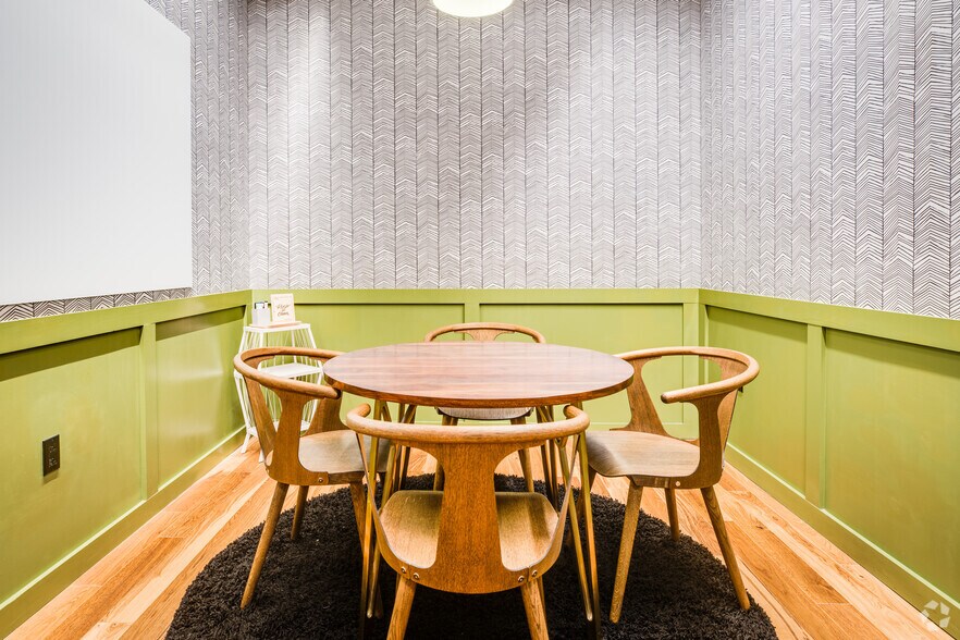 More Photos Of 3300 N Interstate 35, Austin Coworking Space