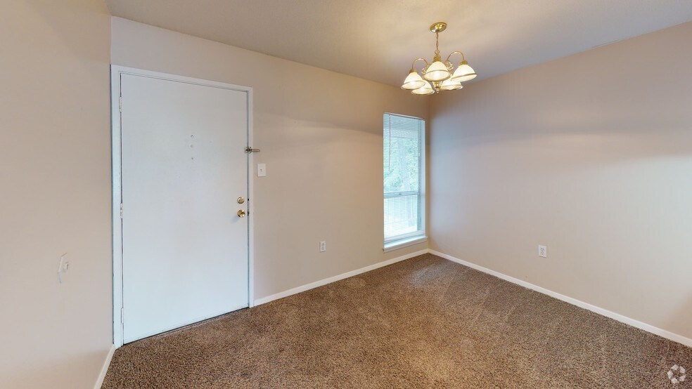 More Photos Of 1701 Skyline Dr, North Little Rock Multifamily For Sale