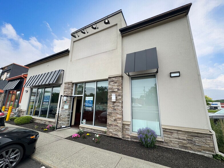 Primary Photo Of 379 Russell St, Hadley General Retail For Sale