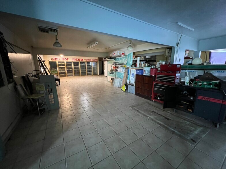 More Photos Of 1247 State Route 506, Vader Convenience Store For Sale