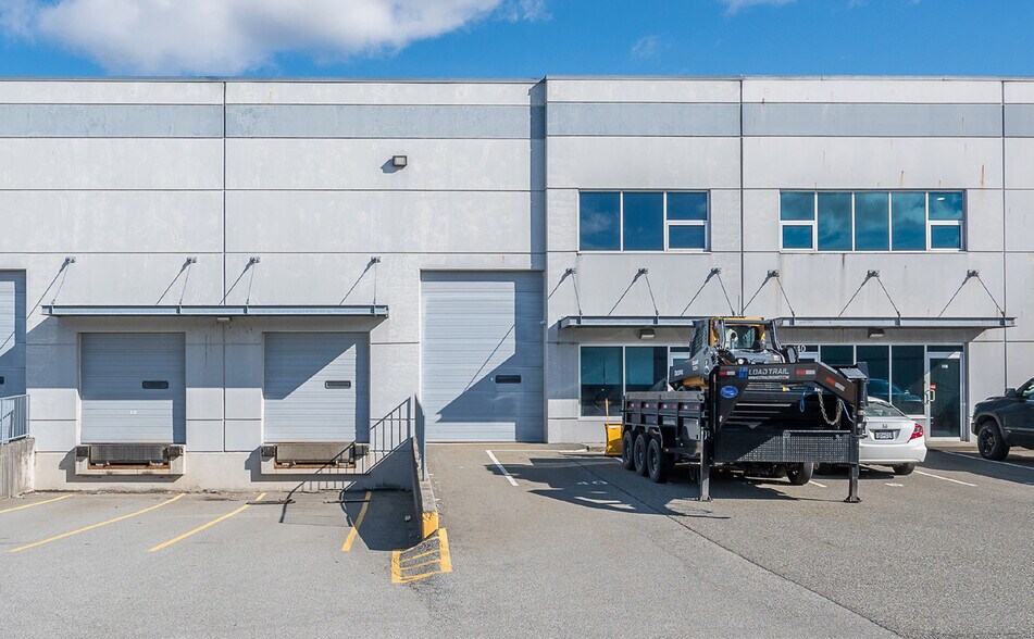 More Photos Of 1651 Patrick St, Richmond Warehouse For Lease