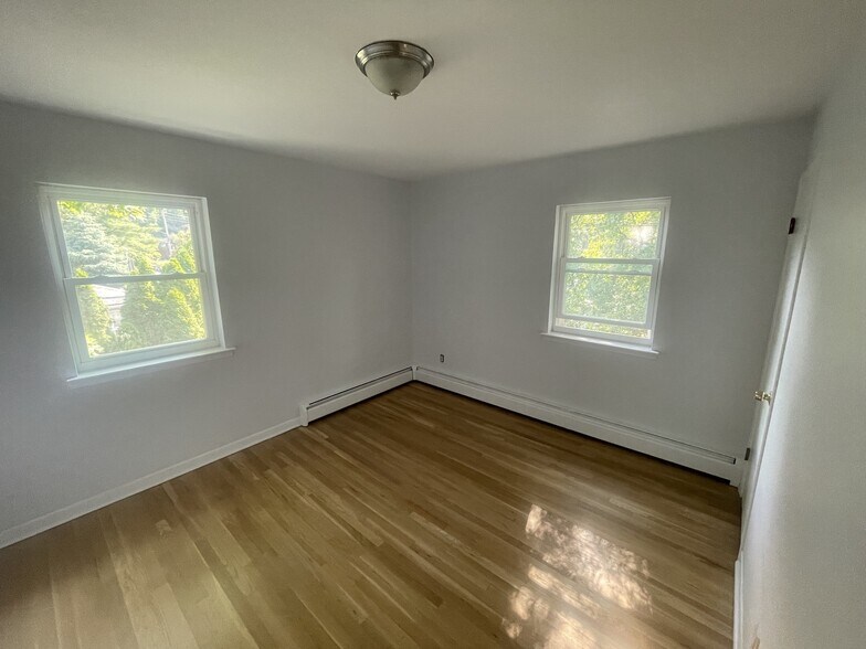 More Photos Of 5834 Fieldston Rd, Bronx Apartments For Sale