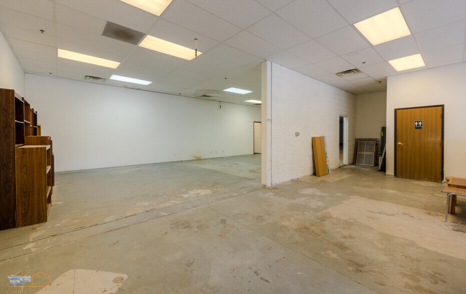 More Photos Of 1243 S Sherman Dr, Longmont Warehouse For Lease