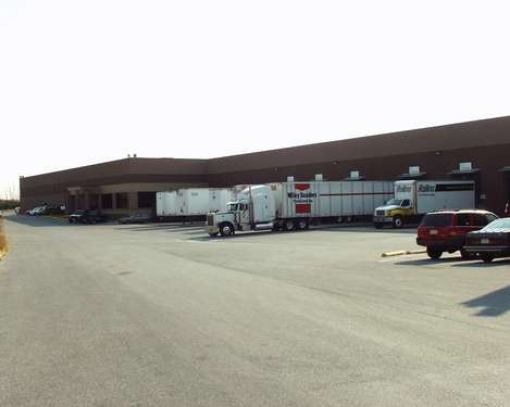 More Photos Of 1842 Colonial Village Ln, Lancaster Warehouse For Lease