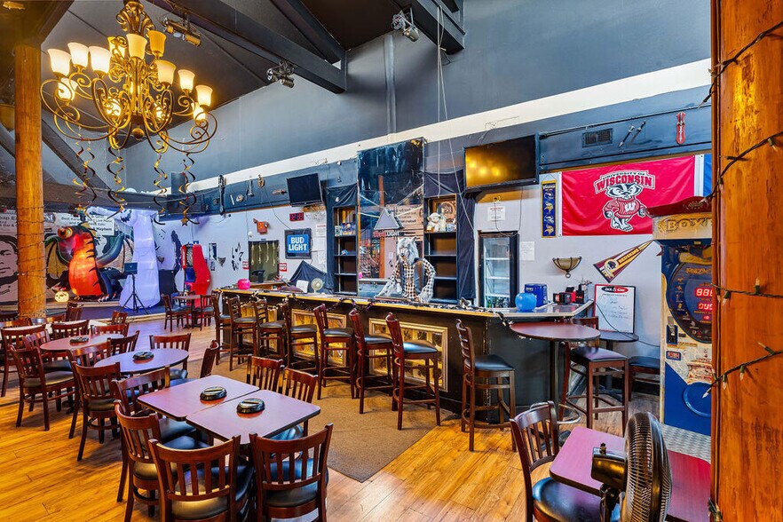 More Photos Of 76 Wright Hill Lane, Pineville Restaurant For Sale