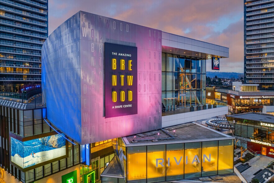 More Photos Of 4567 Lougheed Hwy, Burnaby General Retail For Lease