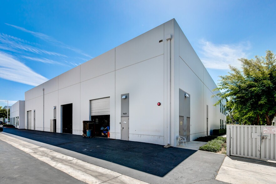 More Photos Of 9601 Irvine Center Dr, Irvine Industrial For Sale