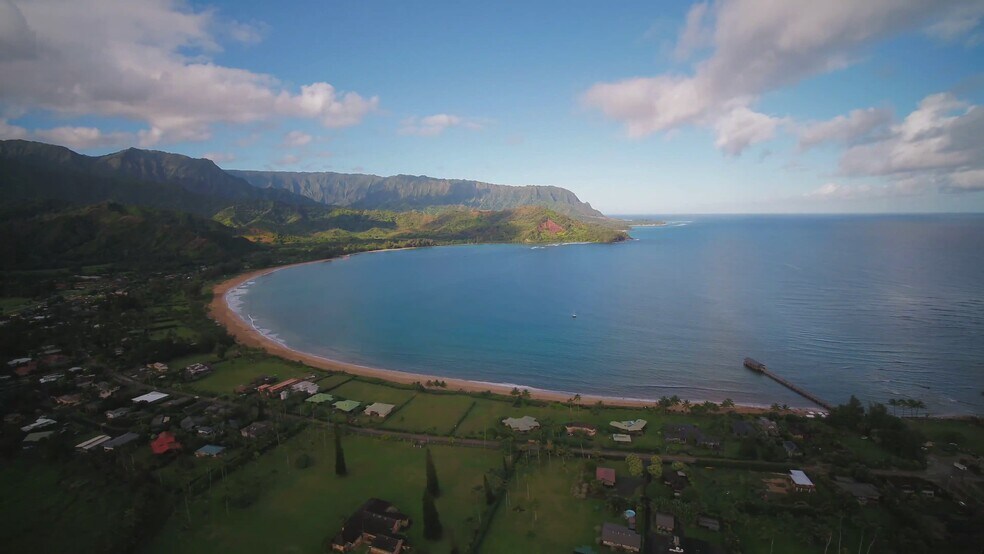 More Photos Of 2430 Hulemalu Rd, Lihue Hotel For Sale