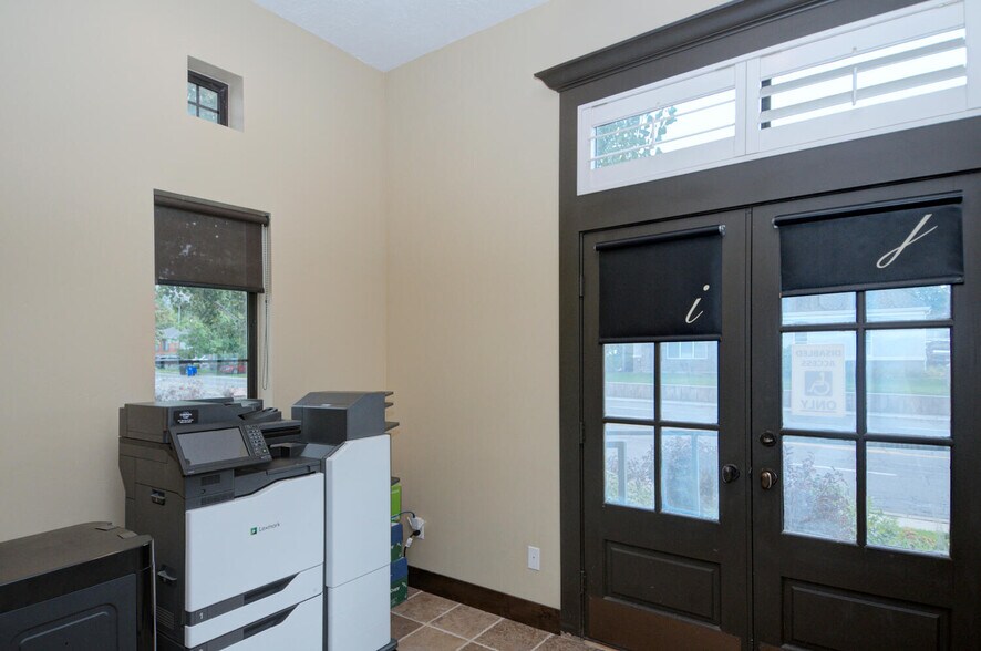 More Photos Of 485 S 100 E, Bountiful Office Residential For Sale