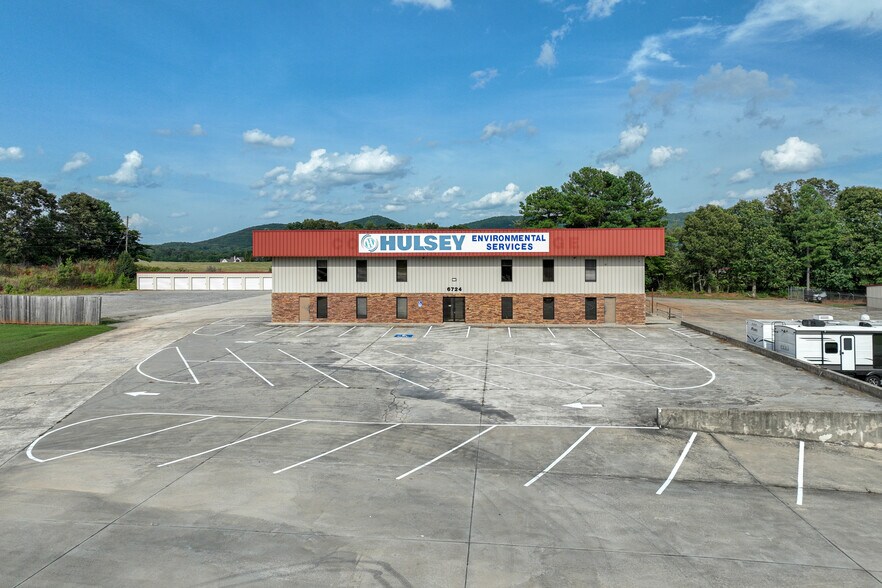Primary Photo Of 6724 Cleveland Hwy, Clermont Warehouse For Lease