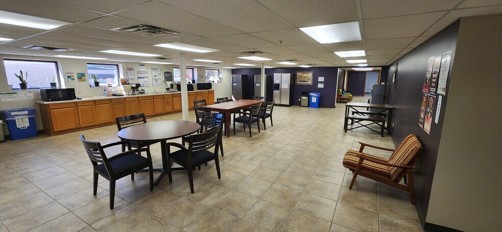 More Photos Of 3810 N Tulsa Ave, Oklahoma City Light Manufacturing For Lease