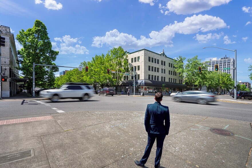 More Photos Of 494 State St, Salem Office For Sale