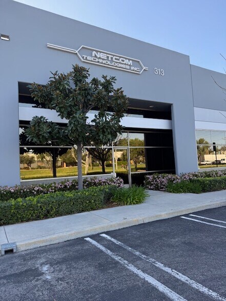 More Photos Of 301-315 N Berry St, Brea Light Distribution For Sale