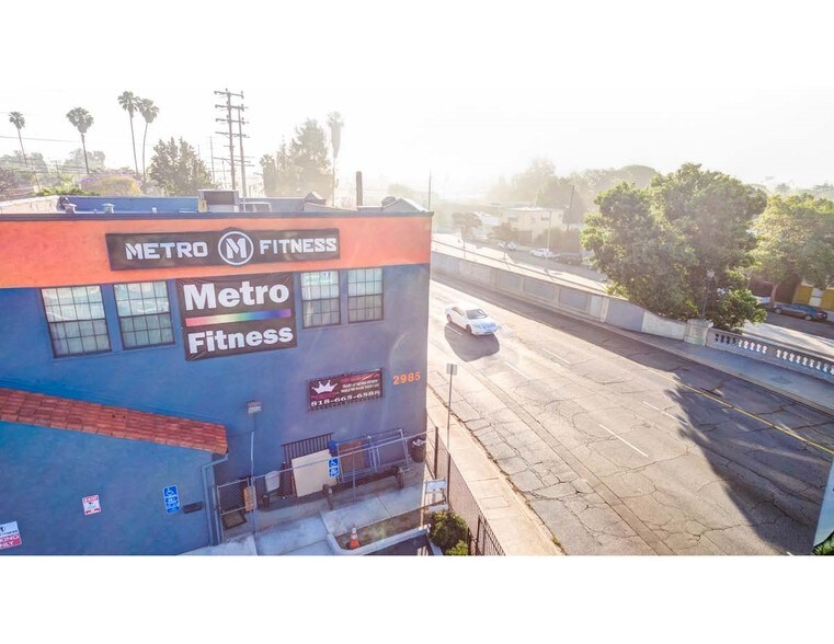 More Photos Of 2985-2999 Glendale Blvd, Los Angeles Health Club For Sale