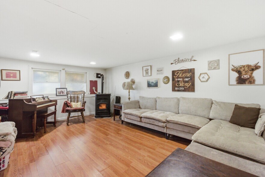 More Photos Of 518 Province Rd, Gilmanton General Retail For Sale