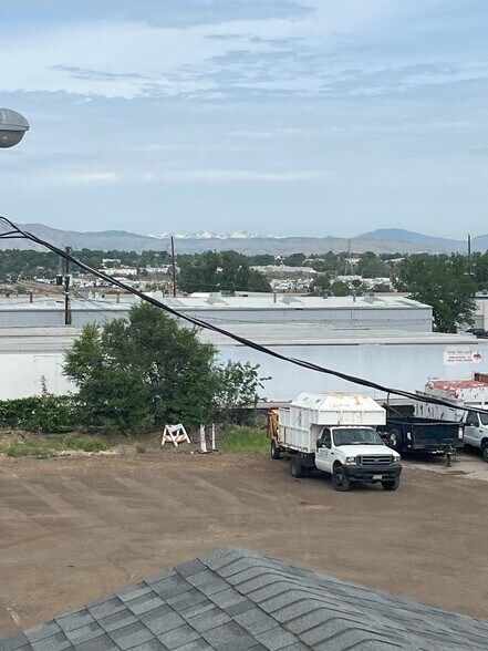 More Photos Of 4595 S Santa Fe Dr, Englewood Freestanding For Sale