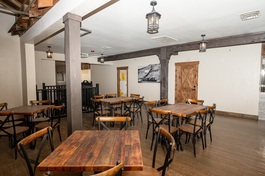 More Photos Of 5 N C St, Virginia City Restaurant For Lease