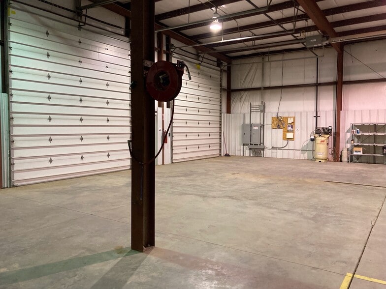 More Photos Of 1878 S 1500 E, Vernal Warehouse For Lease